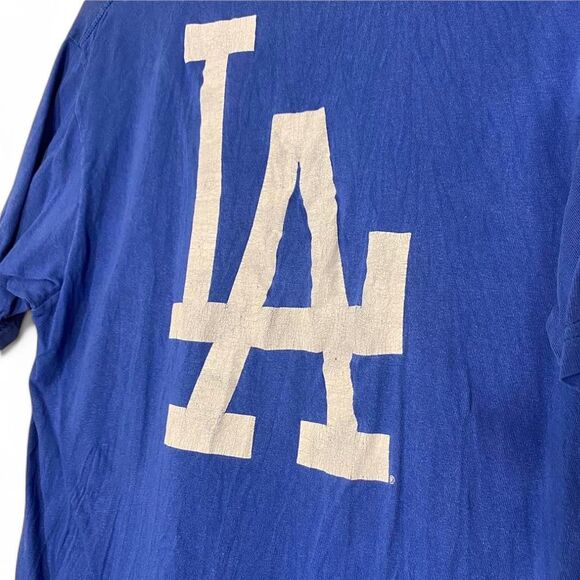 Vintage Y2K 2000s LA Dodgers Nike t-shirt - Picture 5 of 5